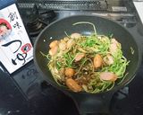 冷蔵庫にあるもので☆豆苗パスタ☆作り方5写真