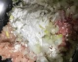 鍋物用【鶏団子】豚肉入り作り方3写真