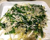 キムチと豆もやしとニラとエノキのナムル作り方3写真
