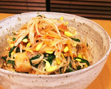 キムチと豆もやしとニラとエノキのナムル作り方4写真