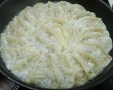 簡単!ほにゃららで☆とろける餃子作り方7写真