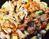 絶品！アボカドと鶏肉のオイスター炒め作り方6写真