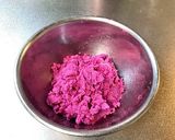 レモン風味♡簡単クリチIN紫芋ボール作り方6写真