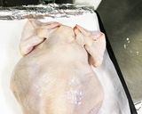 材料2つ 簡単丸鶏ローストチキン作り方1写真