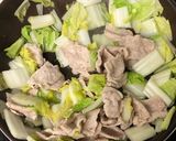 白菜と豚肉のピリ辛味噌炒め作り方2写真