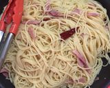 フライパン2つで作るペペロンチーノ作り方4写真