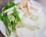 5分で簡単！玉ねぎとネギのカレー炒め作り方1写真