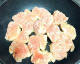 簡単♬鶏胸肉のオーロラソース絡め❤作り方3写真