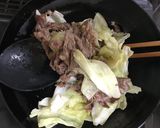牛こまとキャベツのにんにく塩昆布炒め作り方6写真