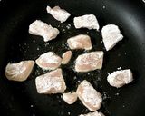 子ども大好き♡鶏のケチャップ焼き♡作り方2写真