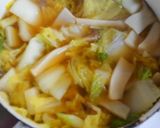 白菜とエリンギとワカメのオイ味噌スープ❁作り方3写真