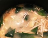 小松菜とじゃがいも入り☆具沢山味噌汁作り方5写真