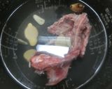 鶏と水菜の水炊き　本格、鶏ガラスープ作り方3写真