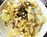 白菜とりんごの塩こんぶサラダ作り方4写真