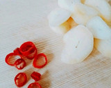 ＊ぐるぐる蛸の足とさば缶のアヒージョ＊作り方3写真