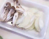 鮭としめじのクリームリゾット☆作り方1写真