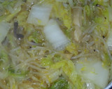 簡単♪もやしと白菜きのこの味噌中華スープ作り方4写真