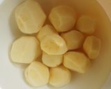*塩バターにんにくの肉じゃが*作り方1写真