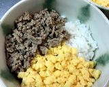 フライパン1つで作る3色そぼろ丼作り方5写真