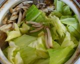 鶏むね肉とキャベツしめじのバジル醤油煮❀作り方5写真