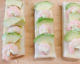 朝食に！エビとアボカドのオープンサンド作り方5写真