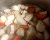 鶏肉入り里芋の煮物！塩麹入り！作り方2写真