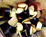 茄子と挽肉の味噌炒め作り方1写真