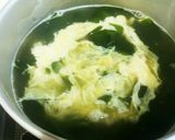 ワカメと溶き卵の中華風スープ作り方4写真
