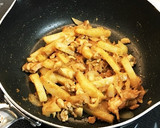 ☆簡単じゃがいもと鶏モモ肉のカレー炒め☆作り方4写真