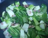チンゲン菜とベーコンの炒め煮作り方5写真