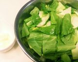 青梗菜と豚肉の中華風スープ作り方3写真