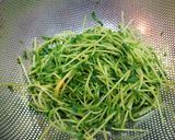 豆苗と生湯葉のわさび和え作り方1写真