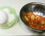 キムチをたっぷり混ぜ込んだ出し巻き玉子作り方1写真