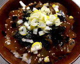 ごま油が香る！びんちょうまぐろの漬け丼♡作り方5写真