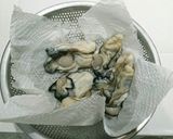 牡蠣のアヒージョ あおさいり作り方2写真