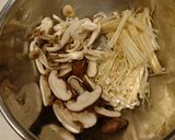 鮭とキノコのホイル焼き作り方1写真