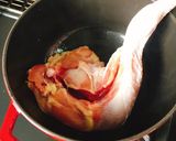 パリッと骨付き鶏もも肉の南瓜スープ作り方4写真