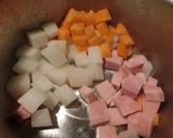 大根・人参・厚切りハムのコロコロ煮作り方1写真