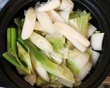 シンプルでおいしい！白菜キムチ鍋作り方3写真