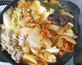シンプルでおいしい！白菜キムチ鍋作り方8写真
