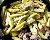 さつまいもの豚肉炒め作り方3写真