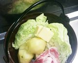 小さな味噌バター鍋♪作り方1写真