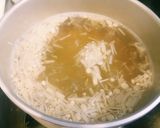 エノキと溶き卵の味噌汁(合わせ味噌)作り方3写真