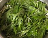 水菜とジャコ（しらす）のペペロンチーノ作り方1写真