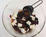 黒豆の煮物とクリームチーズのラム風味。作り方4写真