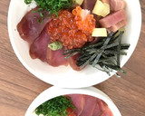 燻製中トロのトロたくと漬け赤身のマグロ丼作り方2写真