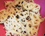 簡単！れんこんとにんじんのきんぴら作り方1写真