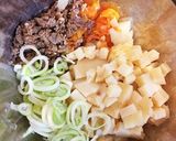 肉じゃがチーズオムレツ作り方1写真