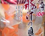 豚汁のパックの味噌汁風作り方1写真