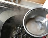 黒豆煮リメイク♡あっという間のわらび餅作り方4写真
